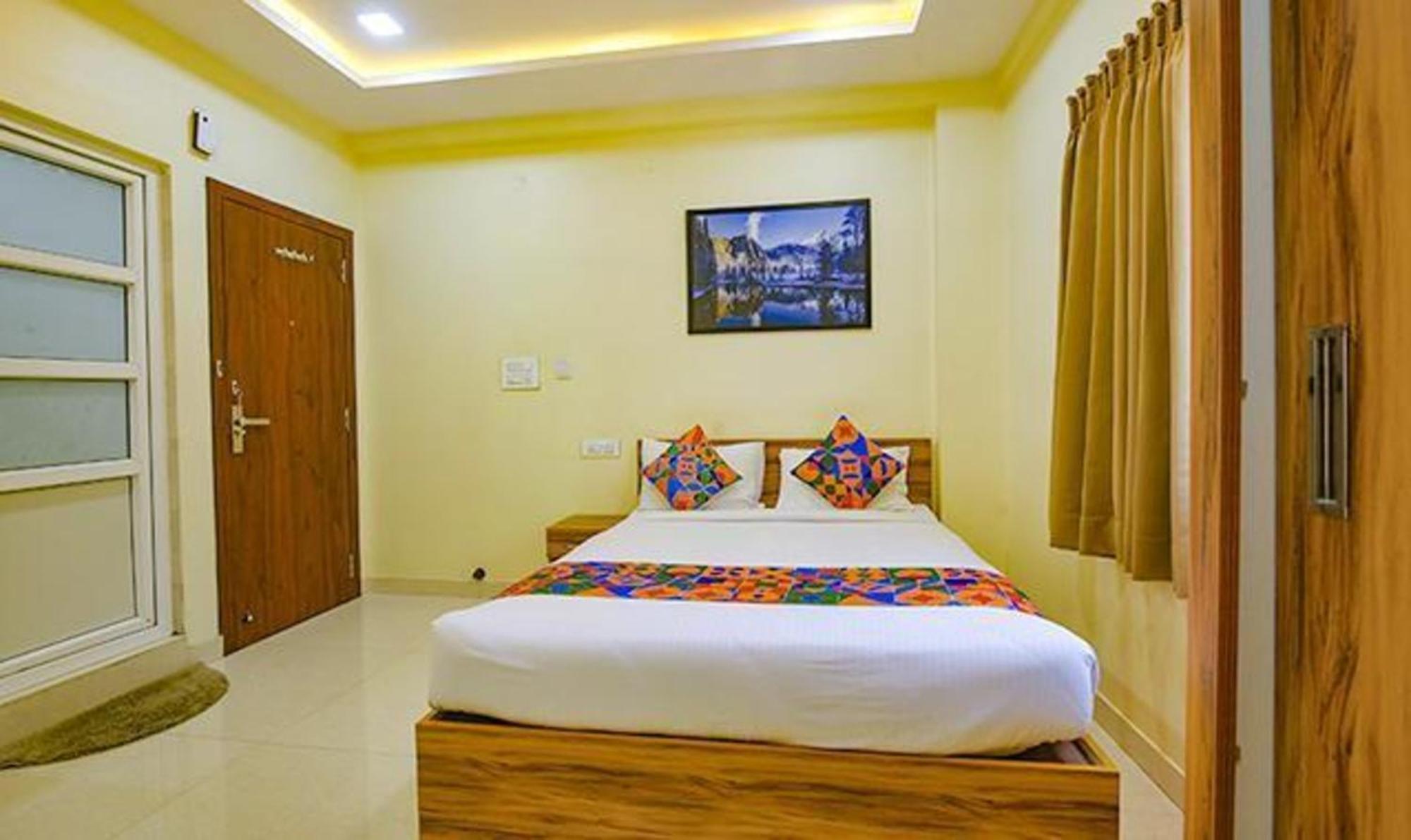 Fabexpress Purple Suites Inn Бангалор Екстериор снимка